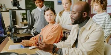 Tech Skills Gap: Effective Training Programs for US Workers - Cover Image